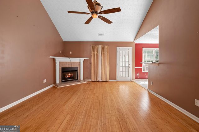 1543 Virgil Pond Lane, Loganville, GA 30052