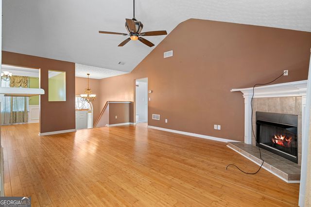 1543 Virgil Pond Lane, Loganville, GA 30052