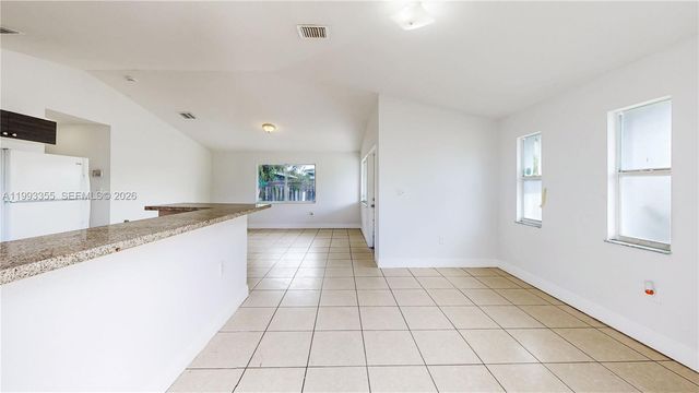 1616 NW 7th Pl, Florida City, FL 33034