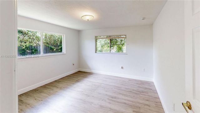 1616 NW 7th Pl, Florida City, FL 33034