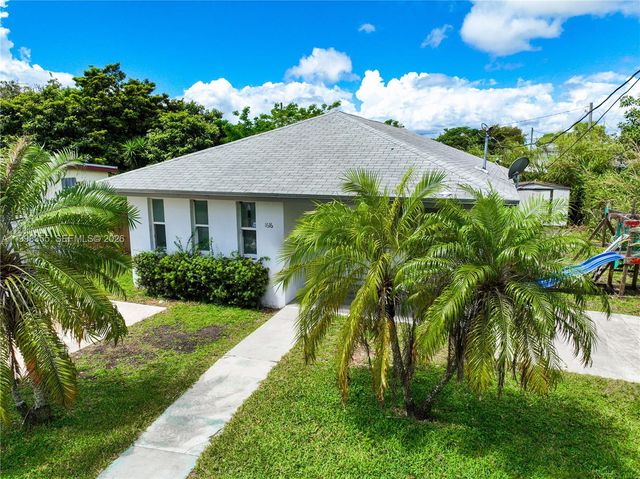 1616 NW 7th Pl, Florida City, FL 33034