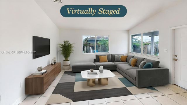 1616 NW 7th Pl, Florida City, FL 33034