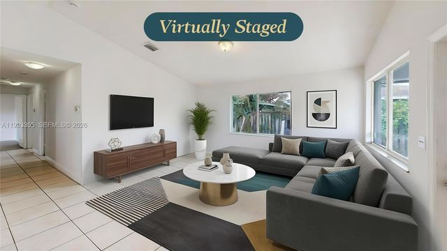 1616 NW 7th Pl, Florida City, FL 33034