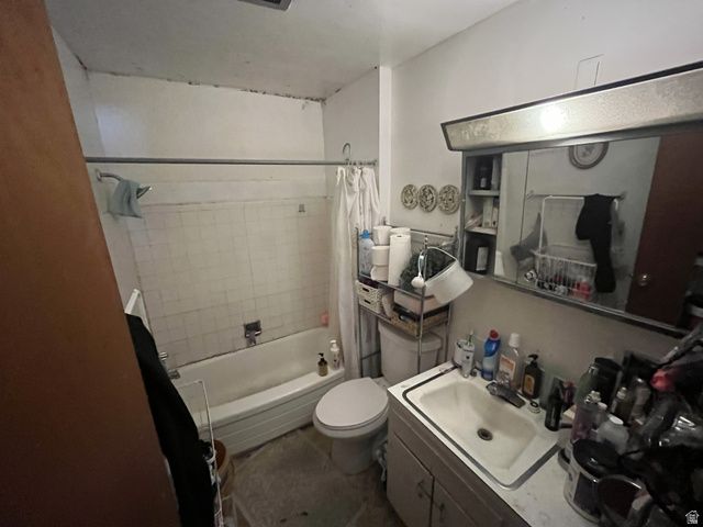 5370 W 4100 S, West Valley City, UT 84120