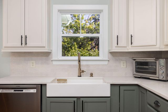 4904 W Liberty Park Circle, North Charleston, SC 29405