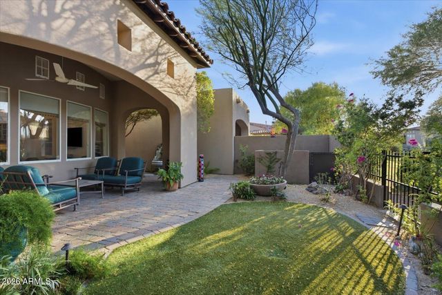 8932 E MOUNTAIN SPRING Road, Scottsdale, AZ 85255