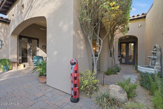 8932 E MOUNTAIN SPRING Road, Scottsdale, AZ 85255