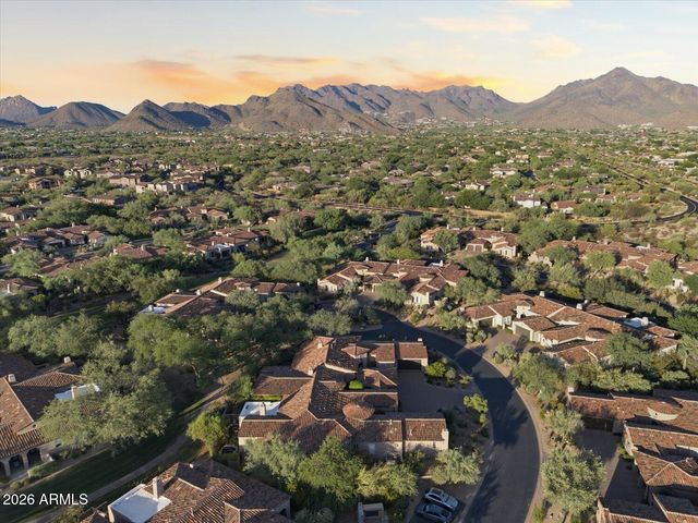 8932 E MOUNTAIN SPRING Road, Scottsdale, AZ 85255