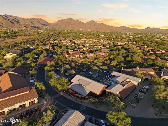 8932 E MOUNTAIN SPRING Road, Scottsdale, AZ 85255