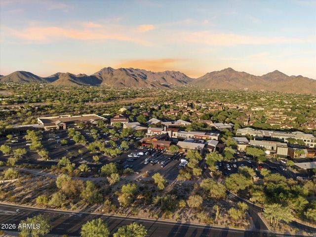 8932 E MOUNTAIN SPRING Road, Scottsdale, AZ 85255