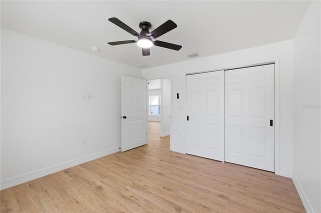 124 GUAVA TERRACE, Ocklawaha, FL 32179