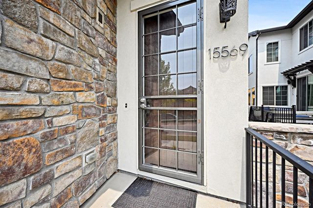 15569 W La Salle Avenue, Lakewood, CO 80228