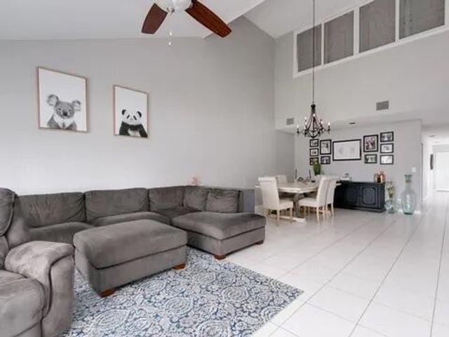 20851 Boca Ridge Drive N, Boca Raton, FL 33428