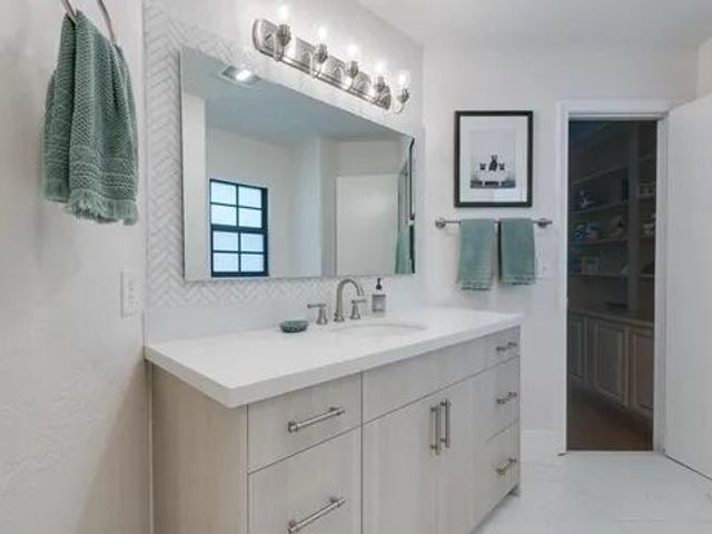 20851 Boca Ridge Drive N, Boca Raton, FL 33428