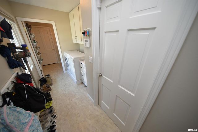 616 SEVILLE Drive, Mt Vernon, IL 62864