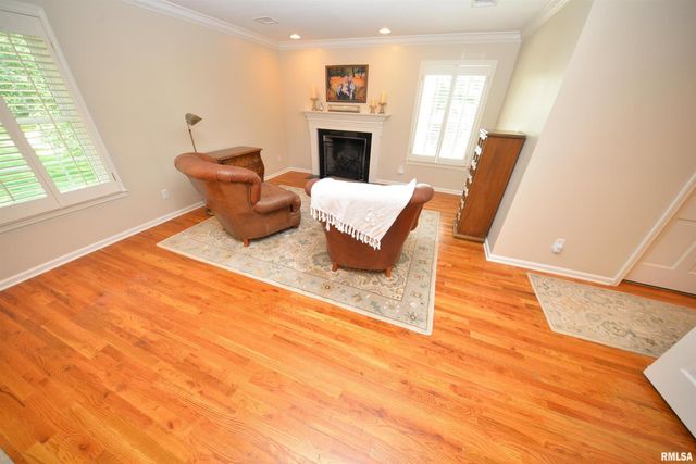 616 SEVILLE Drive, Mt Vernon, IL 62864