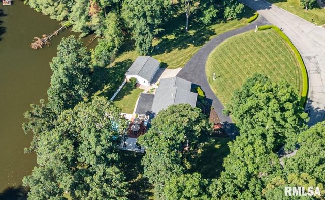 616 SEVILLE Drive, Mt Vernon, IL 62864