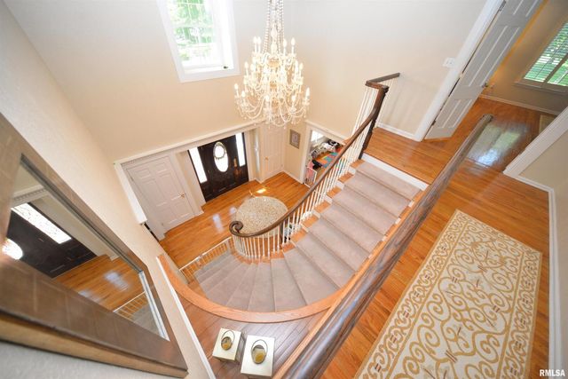 616 SEVILLE Drive, Mt Vernon, IL 62864