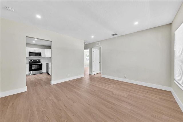 5324 NW 1st Avenue, Oakland Park, FL 33309