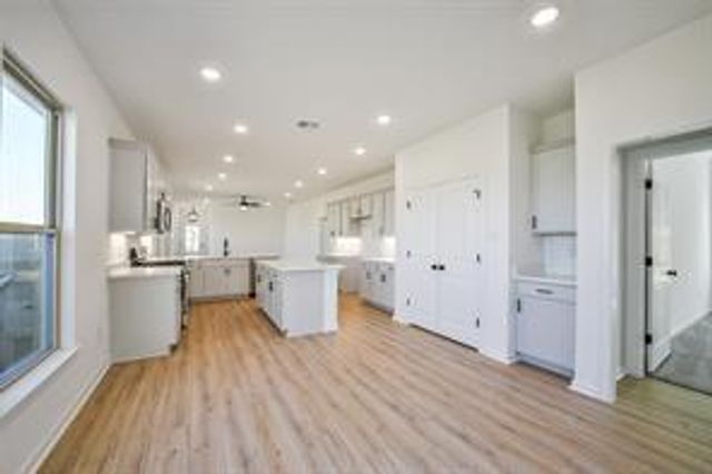 12955 Daniel Springs Lane, Magnolia, TX 77354