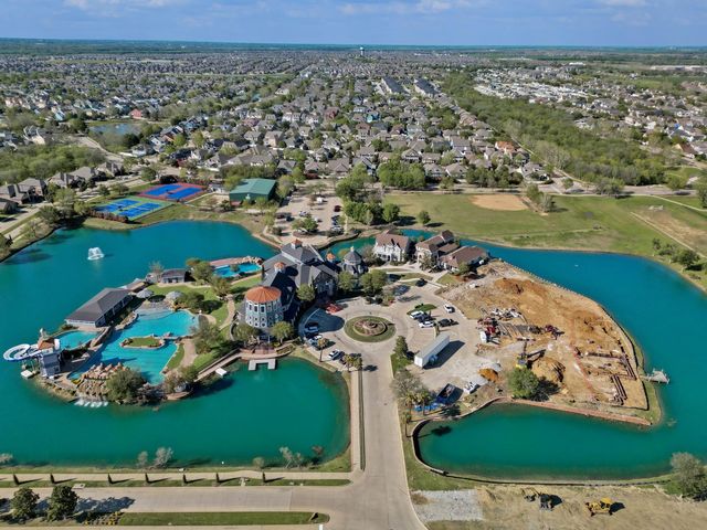1513 Habersham Street, Aubrey, TX 76227