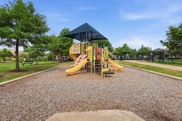 1513 Habersham Street, Aubrey, TX 76227
