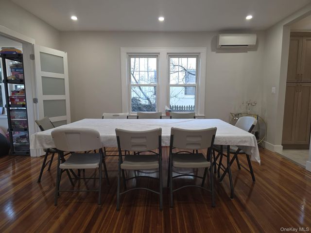 325 Pacific Avenue, Cedarhurst, NY 11516