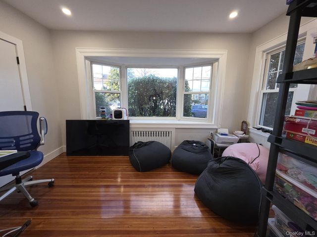 325 Pacific Avenue, Cedarhurst, NY 11516