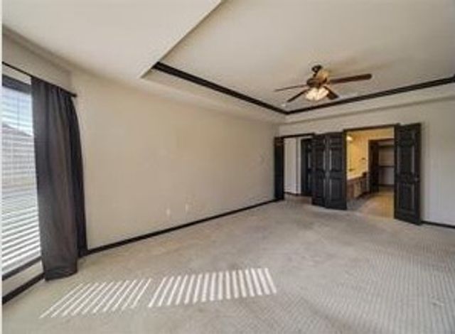 9336 Tierra Verde Drive, Fort Worth, TX 76177