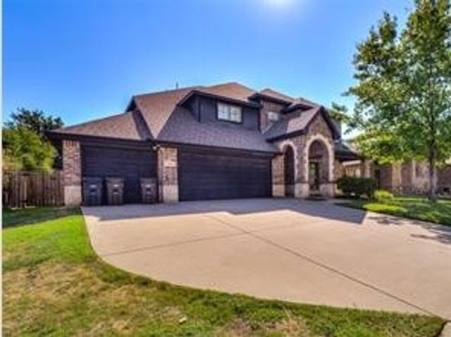 9336 Tierra Verde Drive, Fort Worth, TX 76177