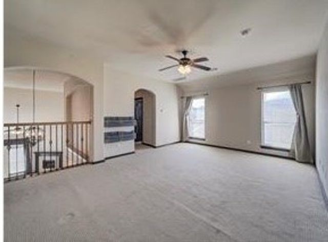 9336 Tierra Verde Drive, Fort Worth, TX 76177