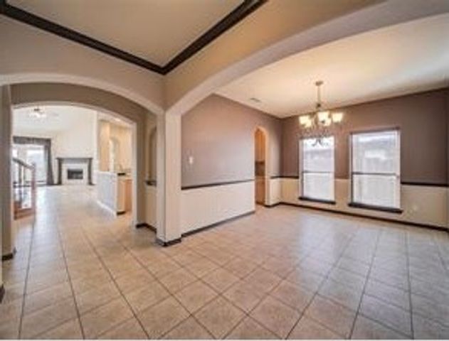 9336 Tierra Verde Drive, Fort Worth, TX 76177