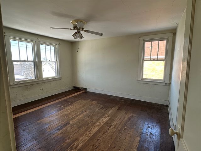 3733 Superior St, Munhall, PA 15120