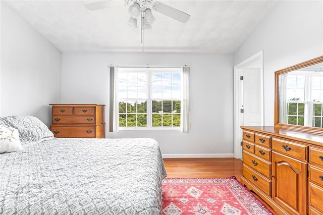 39 President Drive, Narragansett, RI 02882