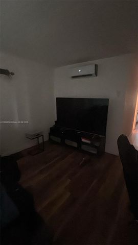 655 Meridian Ave 2, Miami Beach, FL 33139