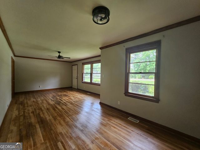 102 Dogwood Drive, Lagrange, GA 30241