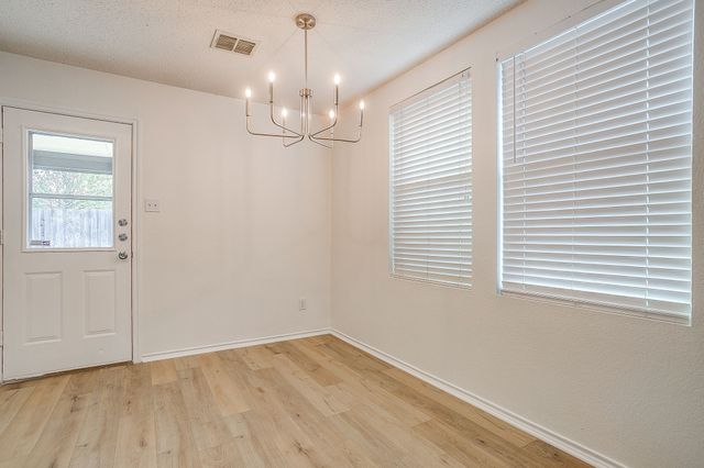 517 Riverflat Drive, Fort Worth, TX 76179