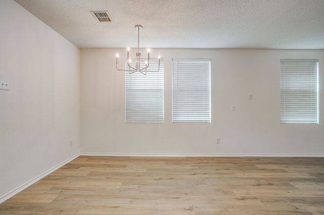 517 Riverflat Drive, Fort Worth, TX 76179