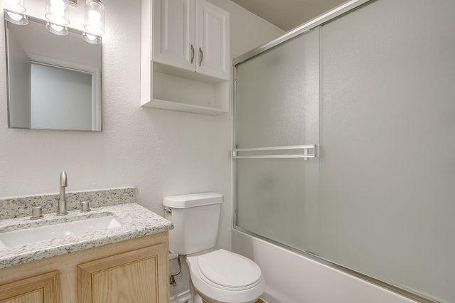 517 Riverflat Drive, Fort Worth, TX 76179