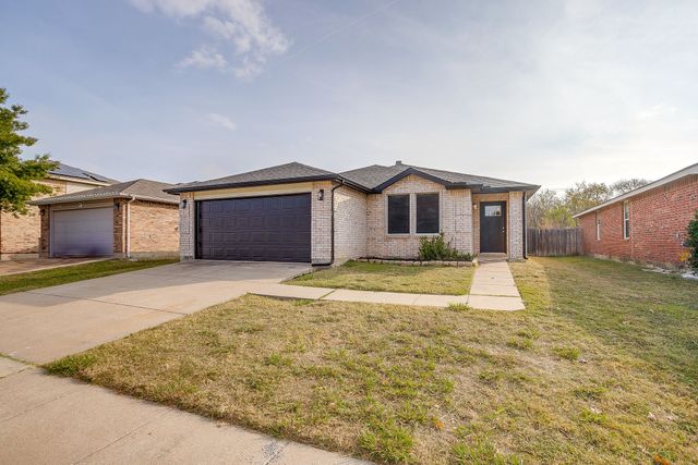 517 Riverflat Drive, Fort Worth, TX 76179