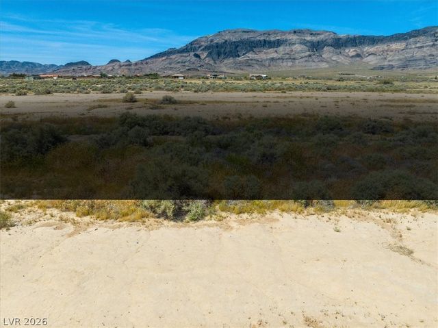 5671 North Faust Place, Pahrump, NV 89060