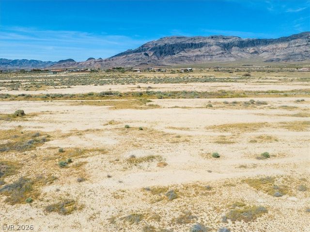 5671 North Faust Place, Pahrump, NV 89060