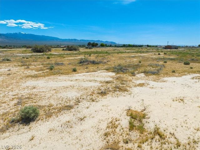 5671 North Faust Place, Pahrump, NV 89060