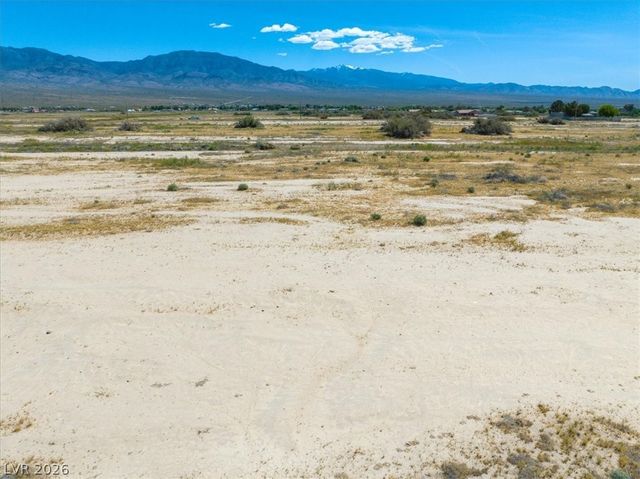 5671 North Faust Place, Pahrump, NV 89060