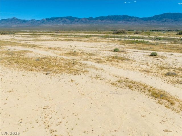 5671 North Faust Place, Pahrump, NV 89060