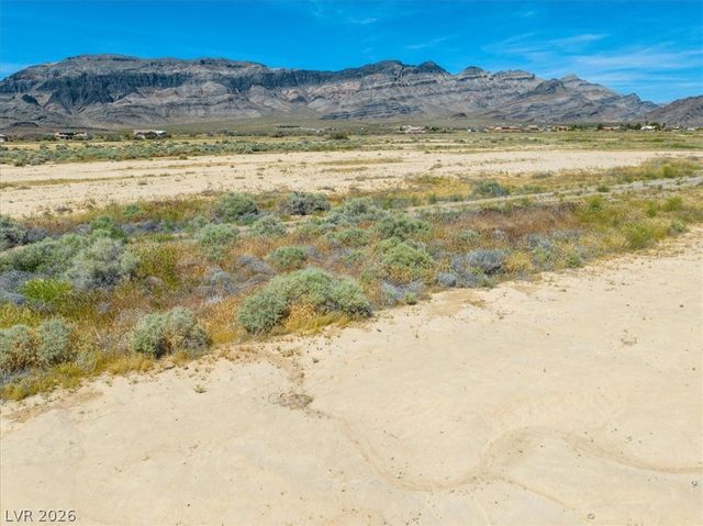 5671 North Faust Place, Pahrump, NV 89060
