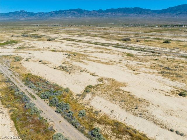 5671 North Faust Place, Pahrump, NV 89060