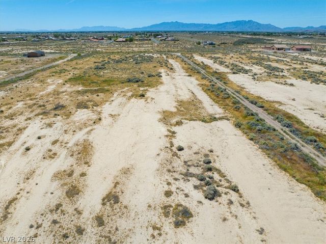 5671 North Faust Place, Pahrump, NV 89060
