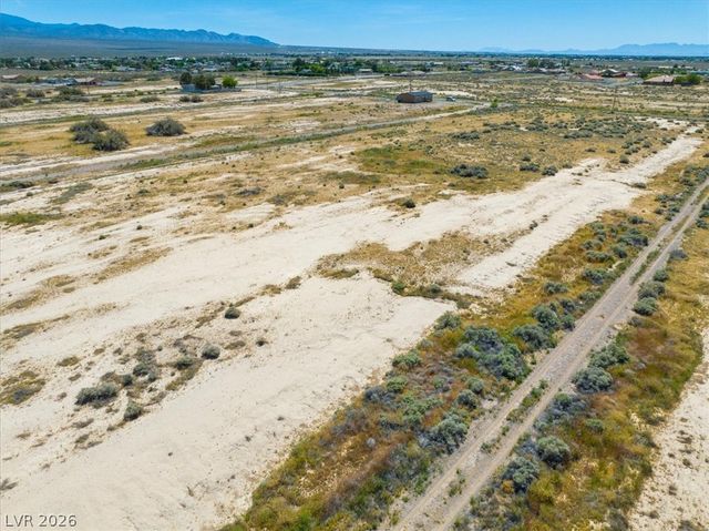 5671 North Faust Place, Pahrump, NV 89060
