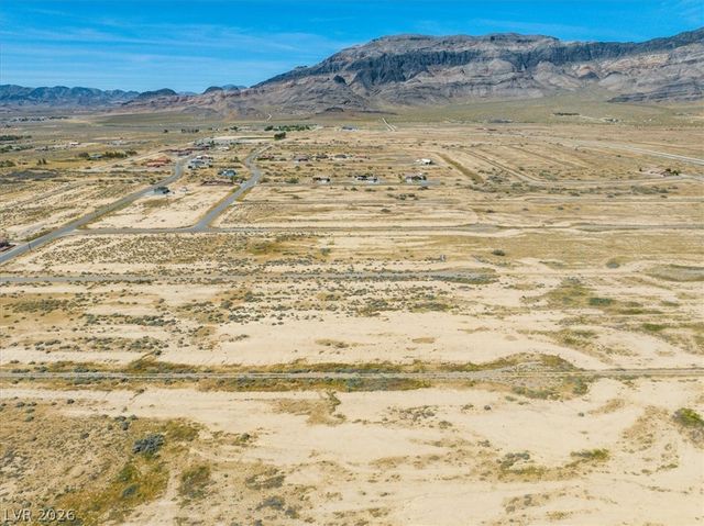 5671 North Faust Place, Pahrump, NV 89060